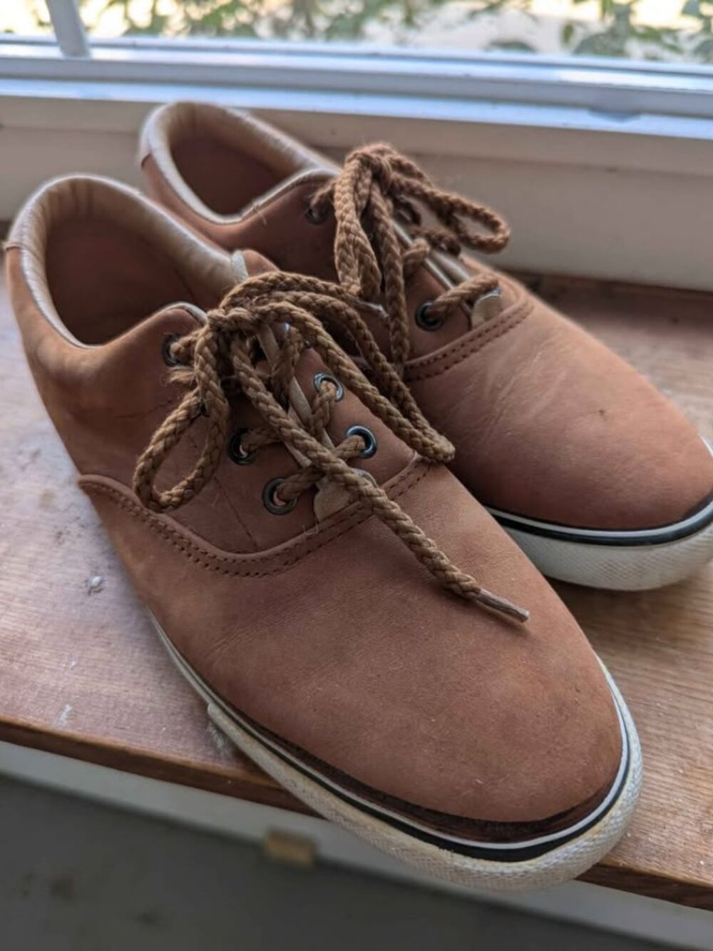 Women's Casual Brown Suede Sneaker